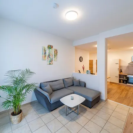 Guest house Gaestehaus Hebalm - 900 M2 Familien- & Gruppenhaus Zur Alleinnutzung