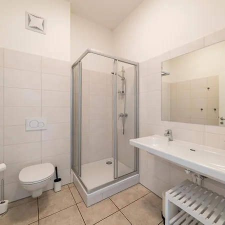 Gaestehaus Hebalm - Alleinnutzung Bis 50 Personen, 900 M2 Affittacamere 4*