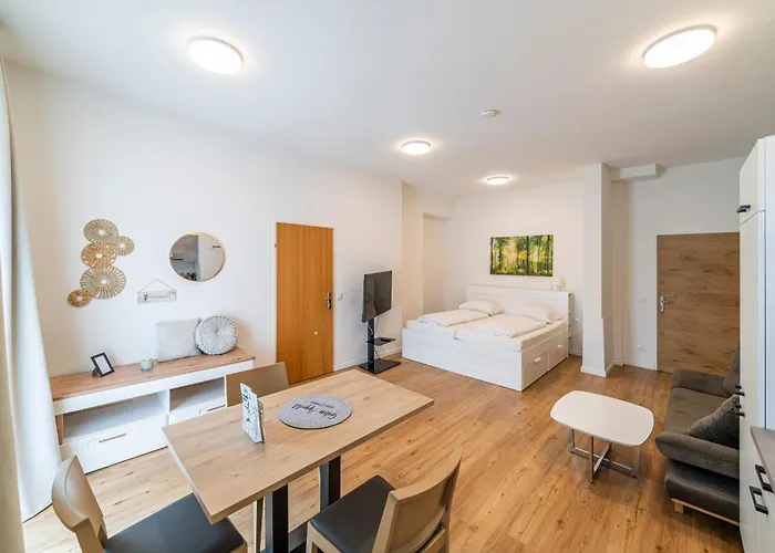 Gaestehaus Hebalm - 900 M2 Familien- & Gruppenhaus Zur Alleinnutzung 4*